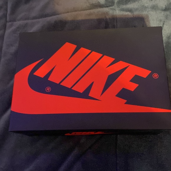 Jordan Ones “Hyper Royal/Light Smoke Grey-White” Men size 9.5 - Picture 17 of 17